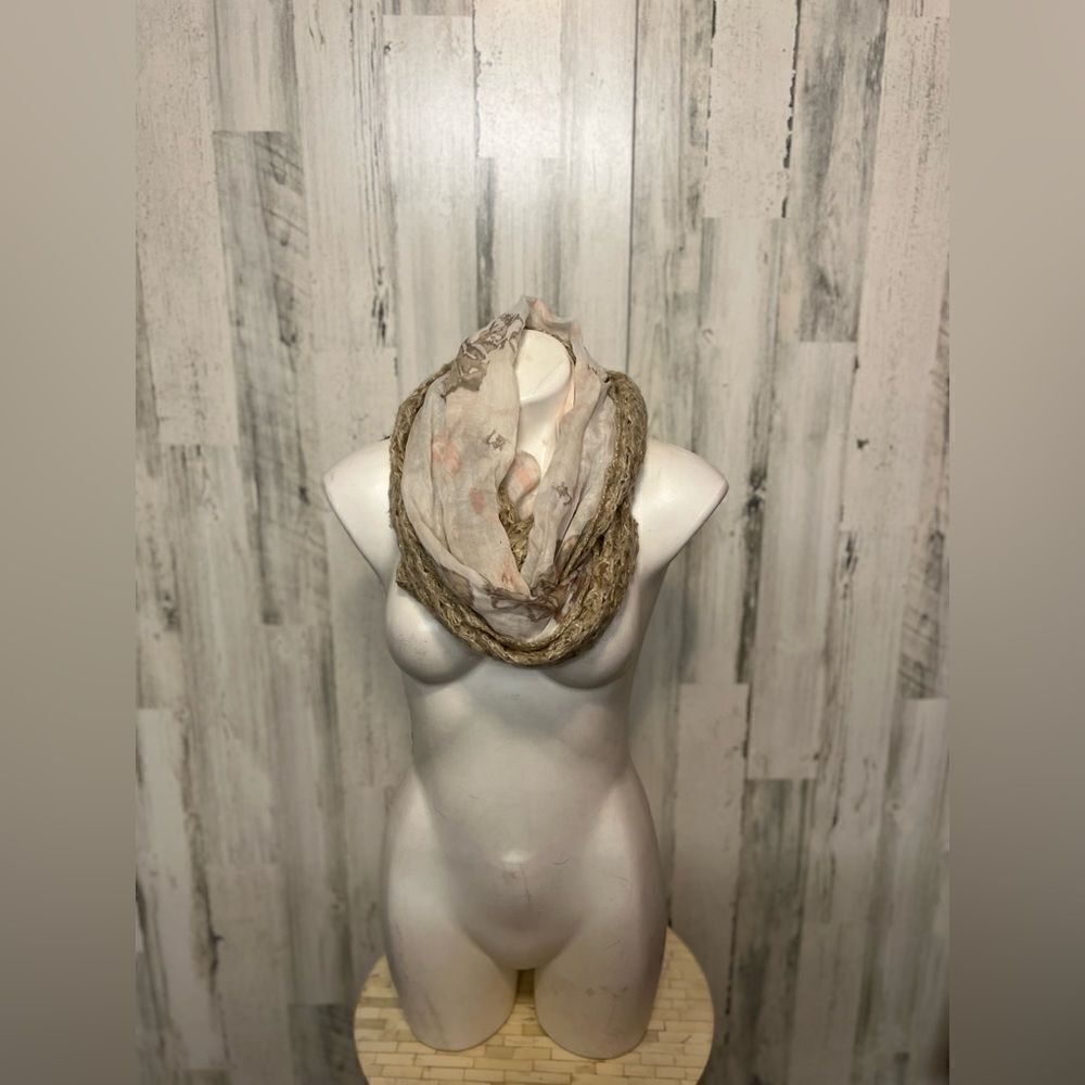 Infinity scarf